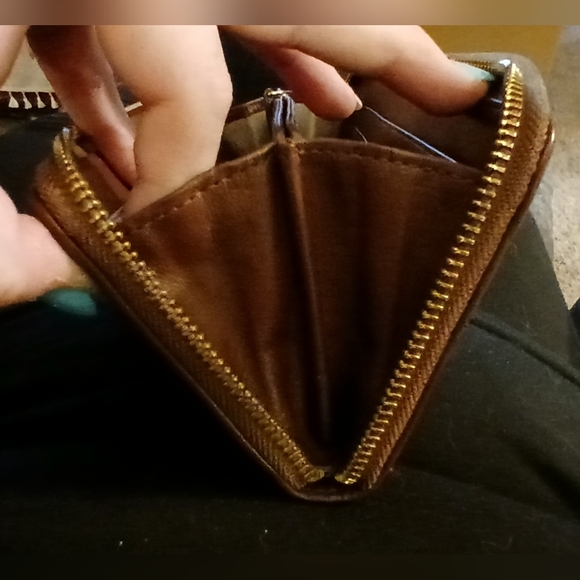 ✨ Michael Kors Jet Set Travel Zip Around Wallet | MK Signature Monogram Brown - Picture 8 of 10